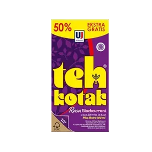 ULTRA TEH KOTAK BLACKCURRANT TPK 300mL